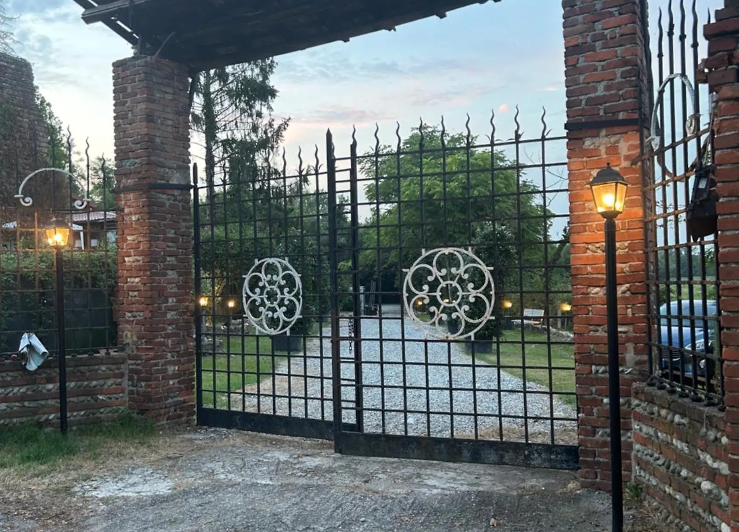Fogadó Castello Il Petalo Hotel Truccazzano Olaszország